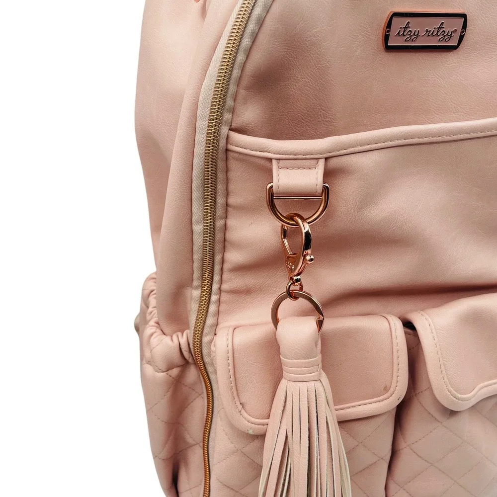 READ-Itzy Ritzy‎ Boss Plus Diaper Bag Backpack Blush Pink Vegan Leather Travel